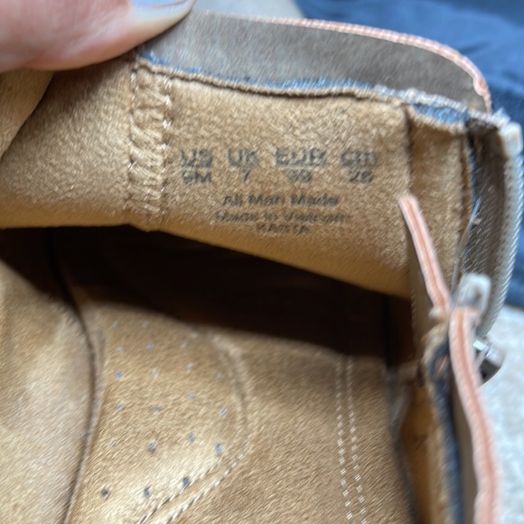 NATURAL SOUL Side Zip Faux Leather Booties - 9 (Beige) - Picture 6 of 9